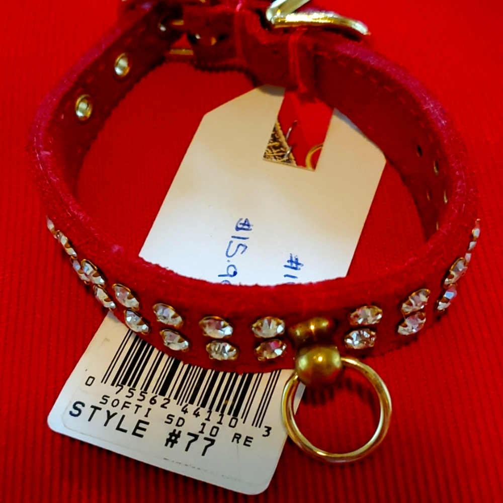 Dog collar red suede with rhinestones size 10